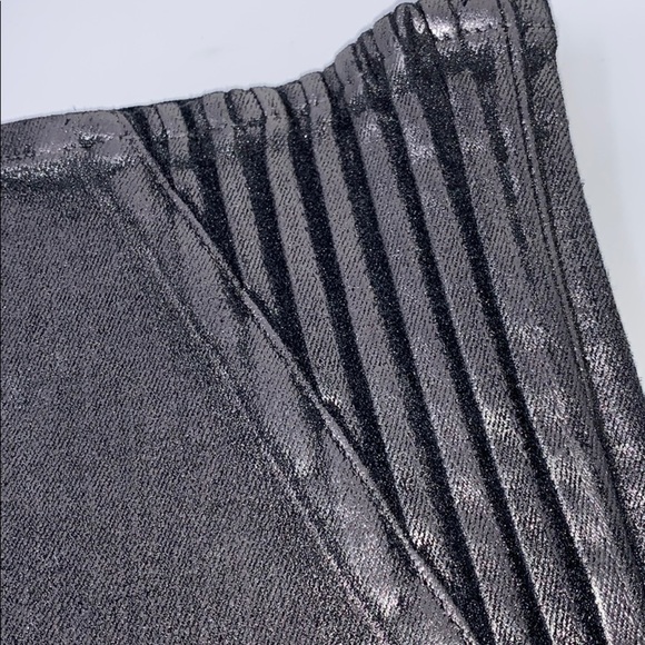 J Brand Selena Mid Rise Crop Jeans Foiled Chrome - Picture 7 of 10